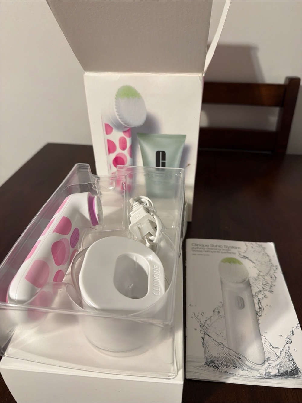 Clinique Sonic System Purifying Cleansing Electric Facial Brush Pink Polka Dots